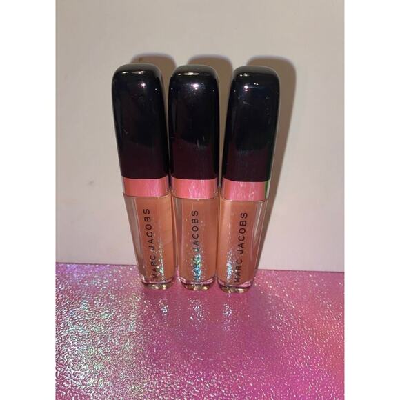 Marc Jacobs Enamored Hi Shine Lip Lacquer Gloss FRENCH TICKLER - Picture 8 of 8